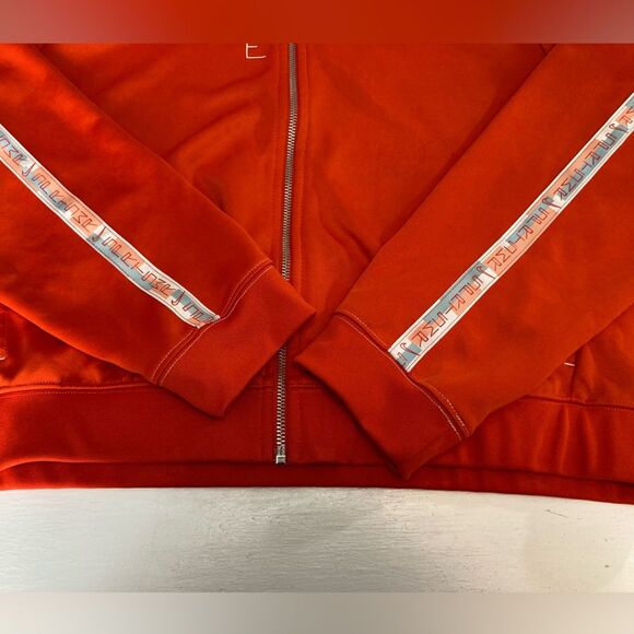 Nike Jacket Women’s XL Orange Full Zip Cropped Swoosh Spell Out Athleisure - Picture 5 of 12